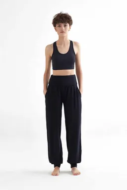 True North True North Damen vegan Yogahose Schwarz – Produktbild 1 von 1