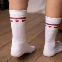 Vresh Clothing Vresh Clothing Vresh Verliebt - Tennis Socken aus Biobaumwoll-Mix, Weiß, – Produktbild 1 von 1