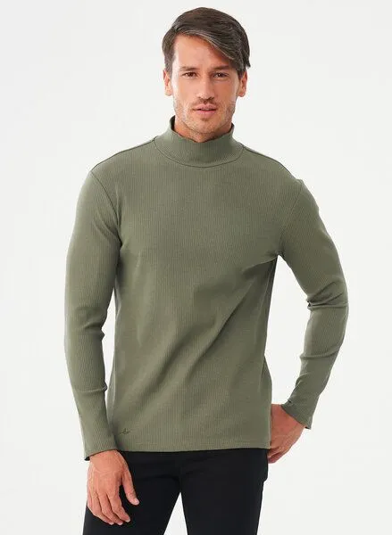 ORGANICATION ORGANICATION Geripptes Langarmshirt aus Bio-Baumwolle mit Rollkragen, Khaki, – Produktbild 1 von 4