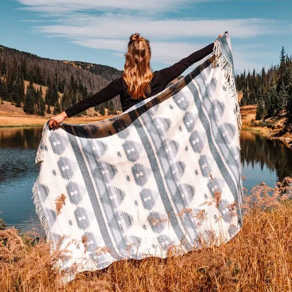 Steppenwolle Steppenwolle Kuscheldecke aus Schurwolle 100% mulesingfrei, Blau, – Produktbild 1 von 5