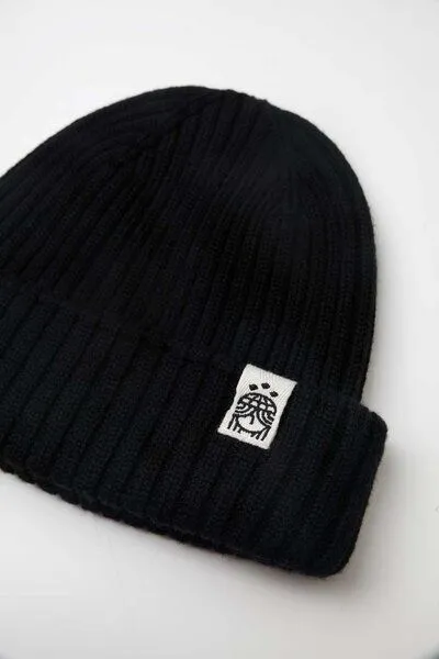 Kiwistories Strickmütze Slim Fit anliegend aus Merino-Wolle Unisex, Schwarz, – Produktbild 4 von 4
