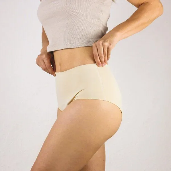 MYLILY MYLILY Periodenslip - High Waist Seamless Beige - aus Baumwolle – Produktbild 4 von 4