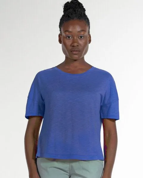 Alma & Lovis Alma & Lovis Lässiges Shirt aus leichter Bio-Baumwolle / EcoVero | Flame T, Blue (blau), – Produktbild 1 von 2