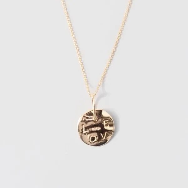 fejn jewelry fejn jewelry Kettenanhänger 'LOVE', Gold, – Produktbild 1 von 4