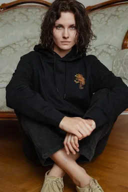 Kultgut Kultgut Hochwertiger - Biofair Kapuzenpullover / Little Tree in echter Woodoptik – Produktbild 1 von 1