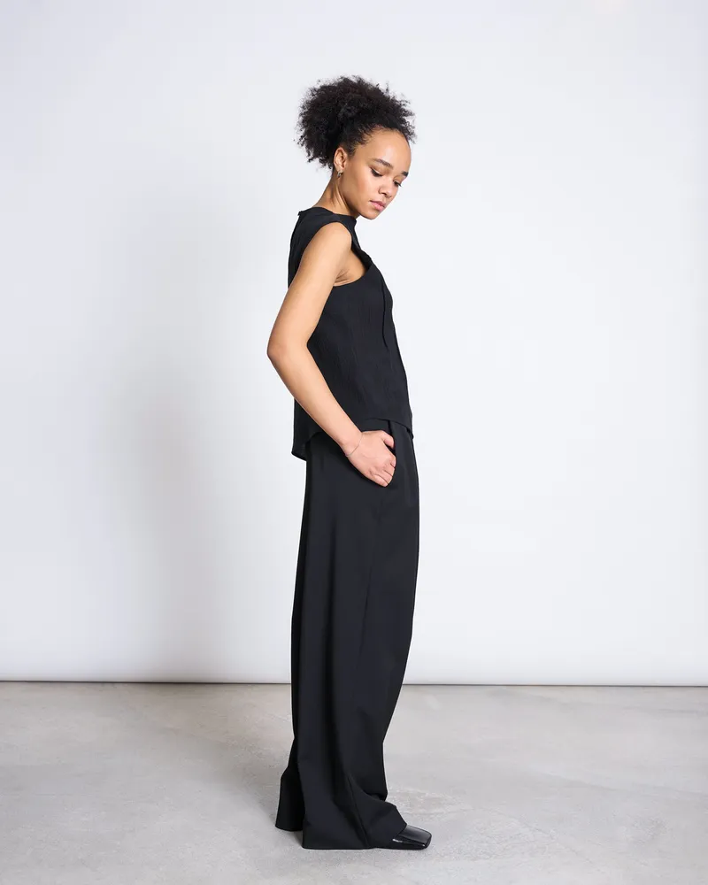 JAN N JUNE JAN 'N JUNE Damen vegan Top Mit Raffung Crinkle Meadow Black, Schwarz, – Produktbild 1 von 2