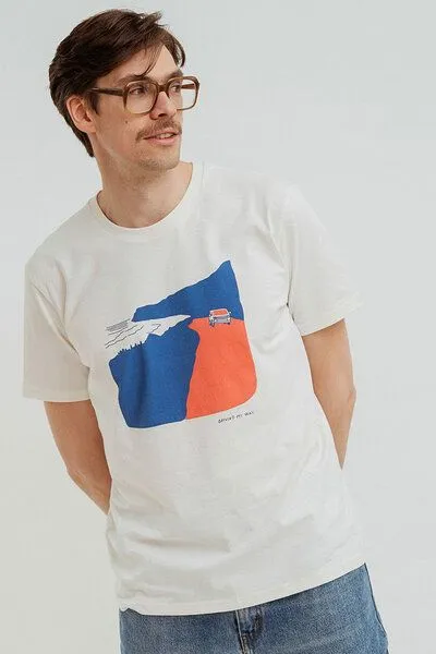 Kultgut Kultgut Biofair Artdesign Shirt aus recycelte Biobaumwolle / Driving my way, Natur, – Produktbild 2 von 4