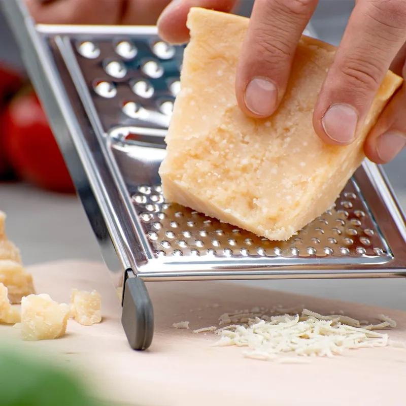 Chefkoch trifft Fackelmann Chefkoch trifft Fackelmann Universalreibe München – Produktbild 3 von 3