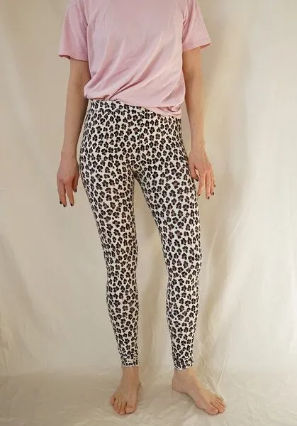 Lena Schokolade Lena Schokolade Legging aus Bio-Jersey, Leo, – Produktbild 2 von 3