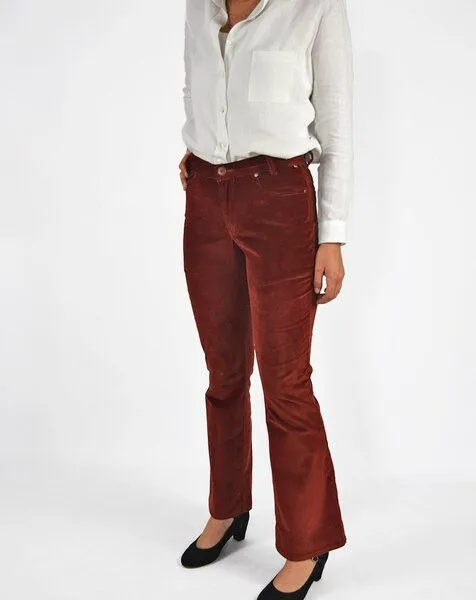 Aatise Ziegelrote nachhaltige Cordhose Zaude von Aatise, Rot, – Produktbild 4 von 4