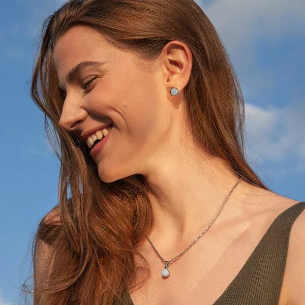 ALEXASCHA ALEXASCHA Edelstahl Ohrstecker mit Glasstein | Silber, Himmelblau, – Produktbild 2 von 4