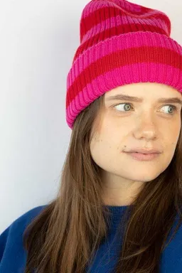 Strickmütze aus Merinowolle, abstehend Unisex Kiwistories – Produktbild 1 von 1