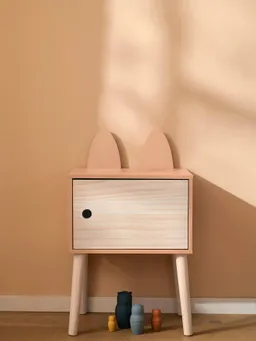 Vertbaudet Vertbaudet Kinderzimmer Nachttisch mit Fuchsohren FOXY aus Holz – Produktbild 1 von 1