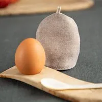 nahtur design nahtur-design Eierwärmer aus Bioleinen mit Feinloden | Bring Farbe auf Deinen Tisch, Sand (beige), – Produktbild 1 von 2