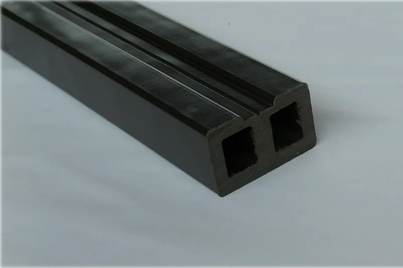woodstore24 WPC Unterkonstruktion, 50 x 30 mm, 3 m lang (Serie Woodstore) – Produktbild 1 von 1