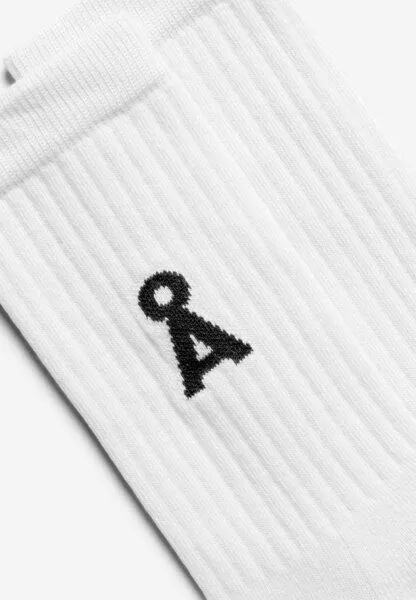 ARMEDANGELS ARMEDANGELS SAAMUS BOLD Unisex Socken aus Bio-Baumwoll-Mix, White, – Produktbild 2 von 3