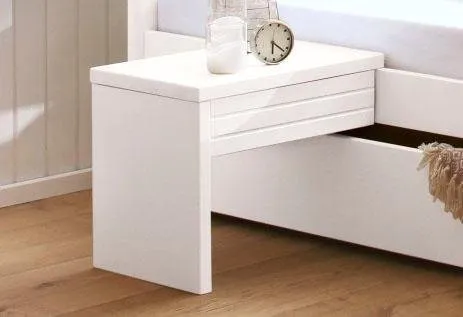 OTTO home Nachttisch "CAPRE", Made in Europe, FSC® zertifiziertes Massivholz, mit praktischer Schublade, pflegeleichte Oberfläche, Weiß, – Produktbild 2 von 5