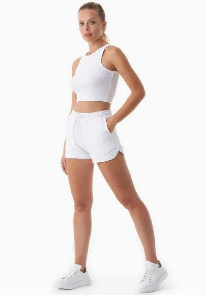 ORGANICATION ORGANICATION SANNDRA | Leichte Sweatshorts aus Bio-Baumwolle, White, – Produktbild 1 von 3