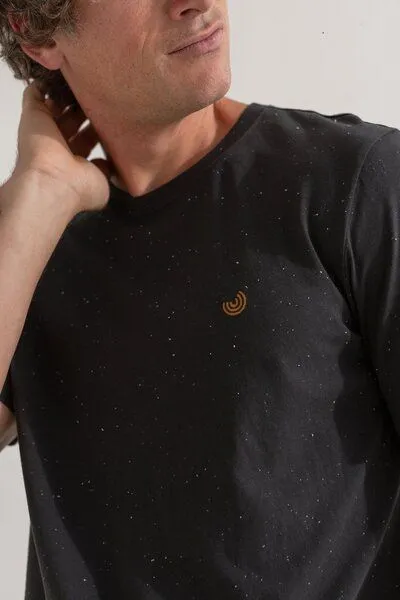 TWOTHIRDS TWOTHIRDS T-Shirt "Qalito" dark sand aus Bio Baumwolle – Produktbild 2 von 4