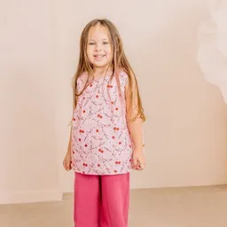 Walkiddy Walkiddy Kleinkinder Blusentop GOTS-zertifiziert aus Bio-Baumwolle rosa mit Kirschen-und-Blüten-Muster – Produktbild 1 von 1