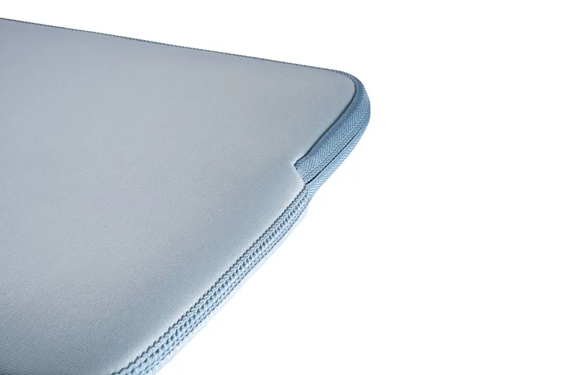 Tucano Tucano One Neopren Sleeve für Macbook Neo 13" (A18 Pro) Hellblau Macbook Neo 13“ (A18 Pro) Neopren – Produktbild 5 von 6