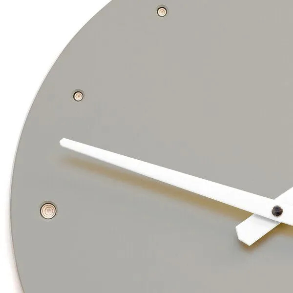 klotzaufklotz klotzaufklotz Wanduhr Linoleum, Hellgrau, – Produktbild 3 von 4