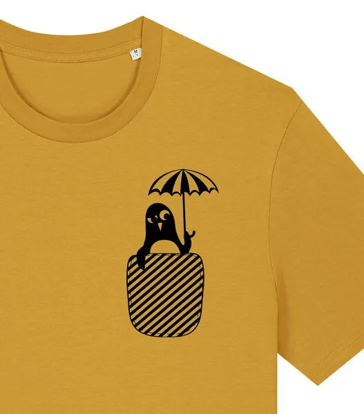 päfjes päfjes Pinguin Paul in Brusttasche mit Schirm - Fair Wear Männer Bio T-Shirt, Gelb, – Produktbild 2 von 4