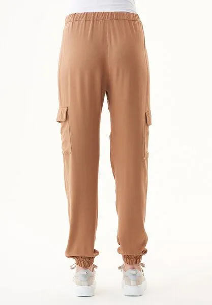 ORGANICATION ORGANICATION Cargohose aus LENZING ECOVERO, Braun(dark hezelnut), – Produktbild 4 von 4
