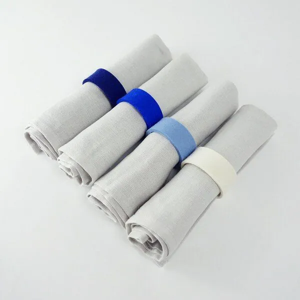 matilda k. manufaktur matilda k. manufaktur Serviettenringe 'ava' aus Wollfilz in vielen Farben, 4 blautöne, – Produktbild 1 von 4