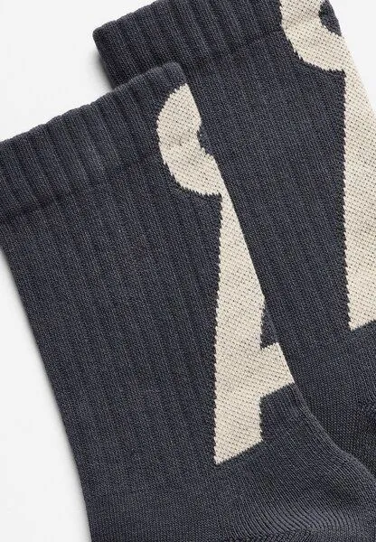 ARMEDANGELS ARMEDANGELS SAAMUS SHORT Unisex Socken aus Bio-Baumwoll Mix, Moonshadow-oatmilk, – Produktbild 1 von 3