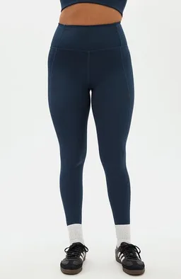 Girlfriend Collective Girlfriend Collective Damen Yogaleggings mit hohem Bund „Compressive High-Rise" aus recycelten Plastikflaschen – Produktbild 1 von 1