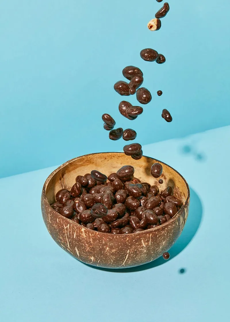 KoRo Jumbo Erdnüsse mit Zartbitterschokolade 1 kg – Produktbild 5 von 5