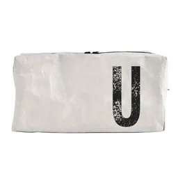 renna deluxe renna deluxe Kulturtasche und Kosmetiktasche mit Monogramm, vegan GRAU – Produktbild 1 von 1