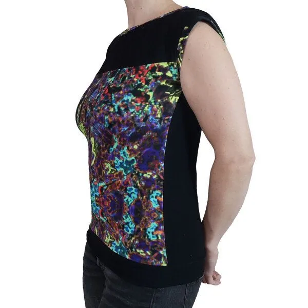 liebewicht liebewicht Bio Jersey Shirt mit U-Boot Ausschnitt schwarz neon, Neon/schwarz, – Produktbild 2 von 4
