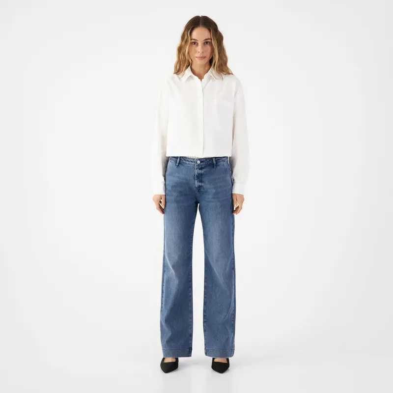 DAWN GLOW Flared Soft Tencel - Denim Chino - Medium Blue - Medium Blue / 26 / 32 – Produktbild 1 von 1