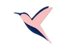 BeWooden BeWooden Holzbrosche Pink Hummingbird – Produktbild 1 von 1