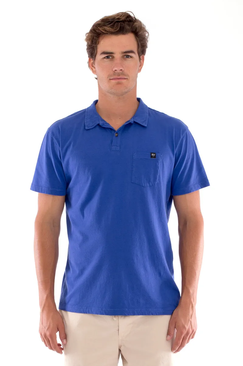 RAVENS VIEW IBIZA RAVENS VIEW IBIZA Herren vegan Polo-T-Shirt Pocket Klein Blau, Dunkelblau, – Produktbild 1 von 1