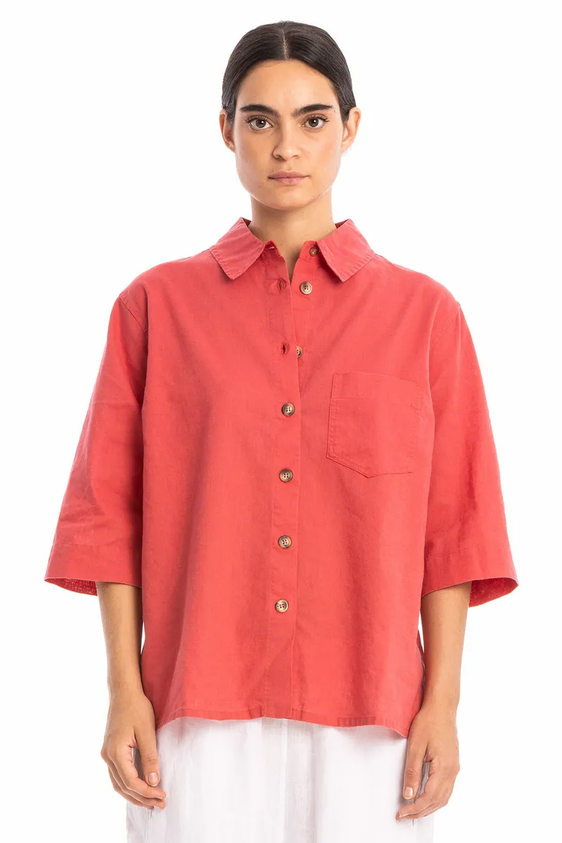 RAVENS VIEW IBIZA RAVENS VIEW IBIZA Damen vegan Hemd Summer Pocket Tonrot, Hellrot, – Produktbild 1 von 2