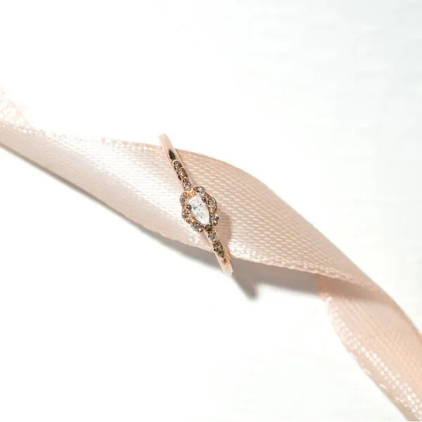 Eppi Eppi Ring mit Moissanit und Salt and Pepper Diamanten Kaylyn, Gelb, – Produktbild 4 von 4