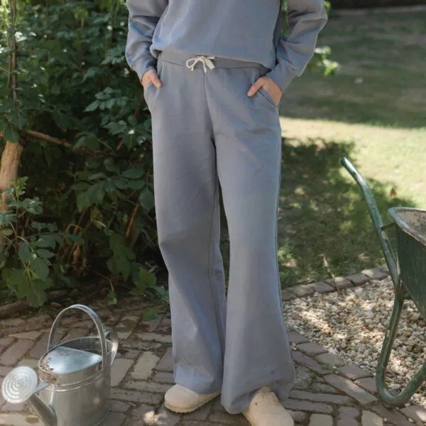NORDLICHT NORDLICHT Wide Leg Sweathose Lynn, Graublau, – Produktbild 2 von 3