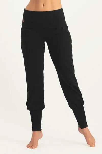 Urban Goddess Urban Goddess Weite Yoga Hose Devi, Onyx black (schwarz), – Produktbild 2 von 4