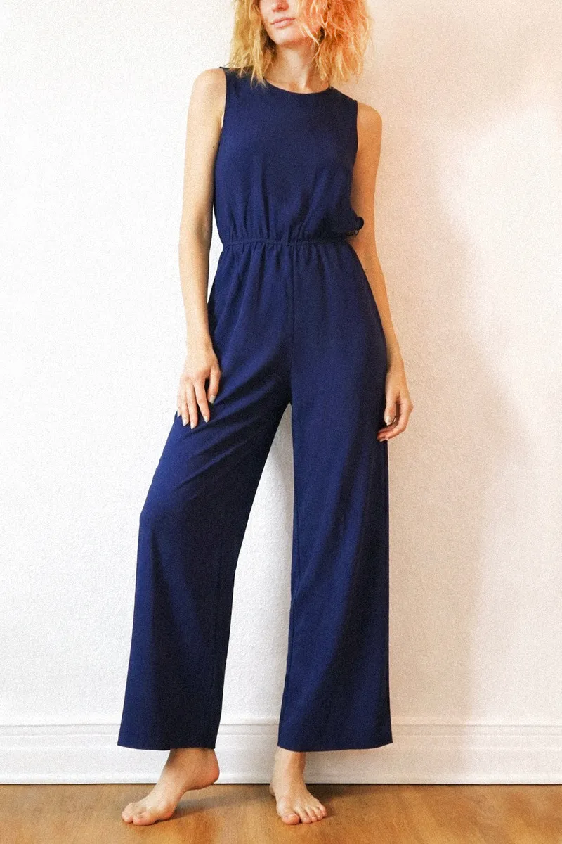 Lovjoi LOVJOI Damen vegan Jumpsuit Staine Ocean, Dunkelblau, – Produktbild 2 von 2
