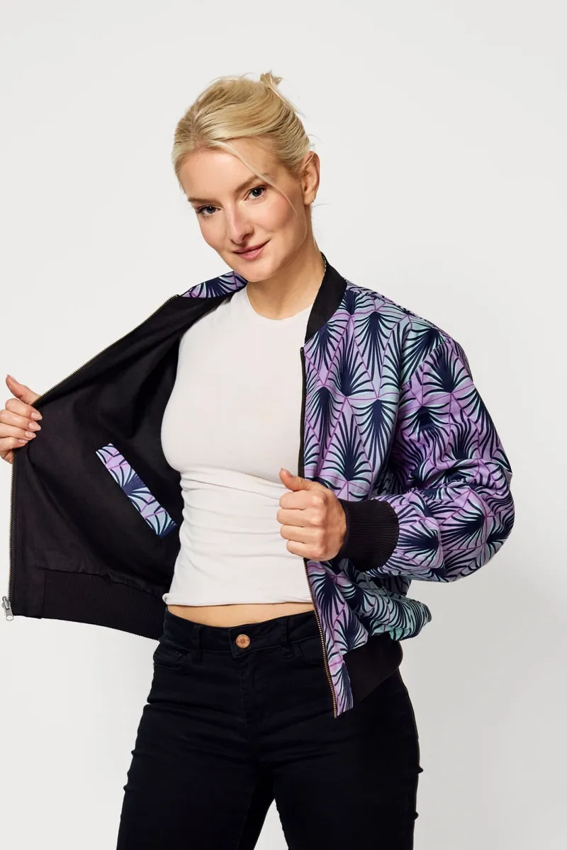 Khala Khala Damen vegan Wendejacke Moongarden Von Ri Chu, Schwarz, – Produktbild 3 von 3