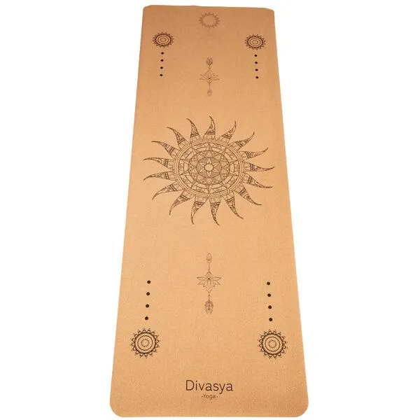 Divasya Divasya Reise Yogamatte aus Kork & Naturkautschuk mit Schutzhülle – Produktbild 1 von 4