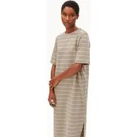 ARMEDANGELS ARMEDANGELS XELINAA FINE STRIPE Damen Heavyweight Jerseykleid aus recyceltem Baumwoll Mix – Produktbild 1 von 1