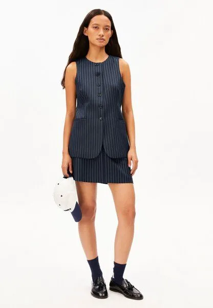 ARMEDANGELS ARMEDANGELS LONG PINSTRIPE Damen Weste aus TENCEL Lyocell Mix, Night sky-white, – Produktbild 4 von 4