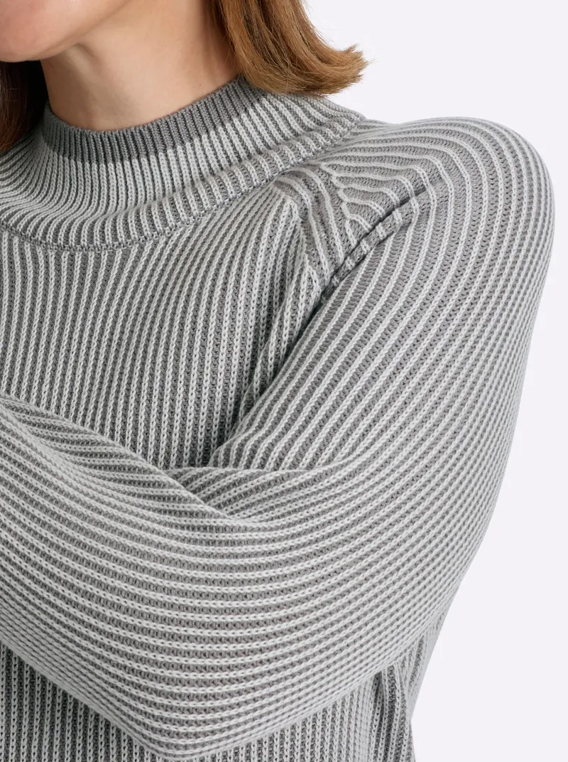 sheego Rollkragenpullover grau-hellgrau, Grau-hellgrau, – Produktbild 2 von 2