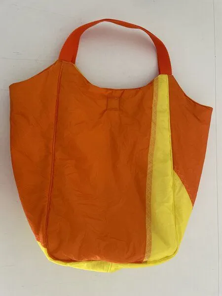 Skrabak Skrabak Upcycling-Tasche aus Segeltuch, Orange-gelb, – Produktbild 3 von 4