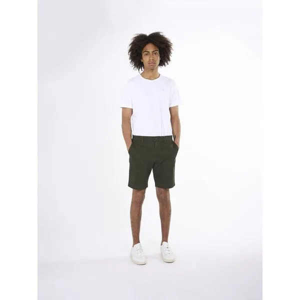 KnowledgeCotton Apparel KnowledgeCotton Apparel Shorts STRETCHED TWILL aus Bio-Baumwolle, Grün (forrest night), – Produktbild 2 von 3
