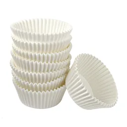 Fackelmann Fackelmann Muffinförmchen Ø5cm, 75 St., FSC™-zertifiziertes Papier, weiß – Produktbild 1 von 1